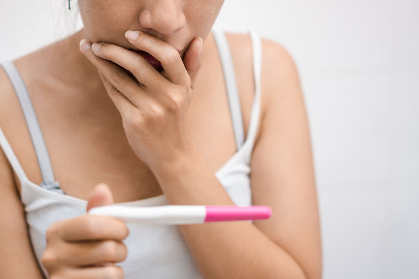 Эндометриоз и беременность: шансы, сложности, решения